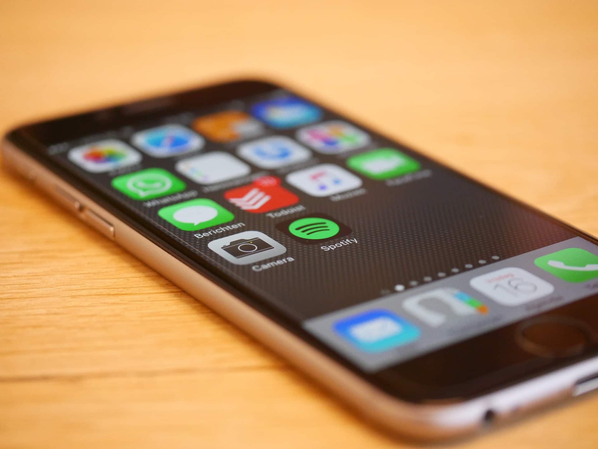 How to Update Your iPhone to iOS 9.3