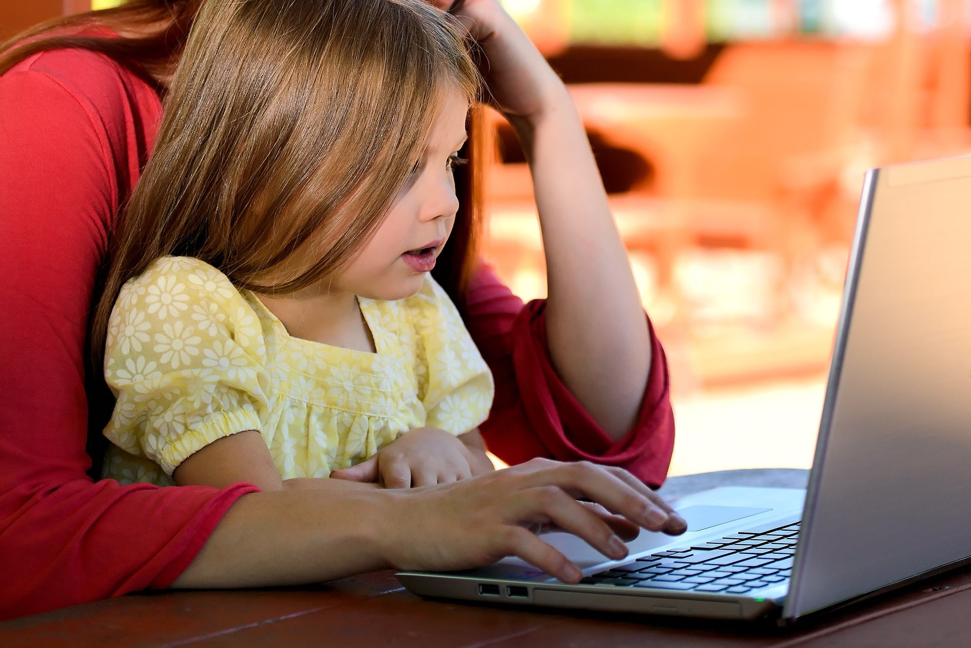 Parents need to start online safety education early, experts say